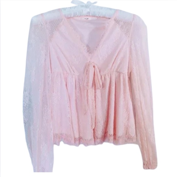 Miami Francescas's Collection Pink Lacy blouse - Picture 2 of 2